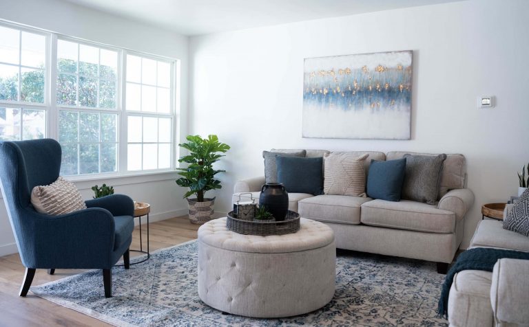 Living Room Styling That Makes People Want to Stay